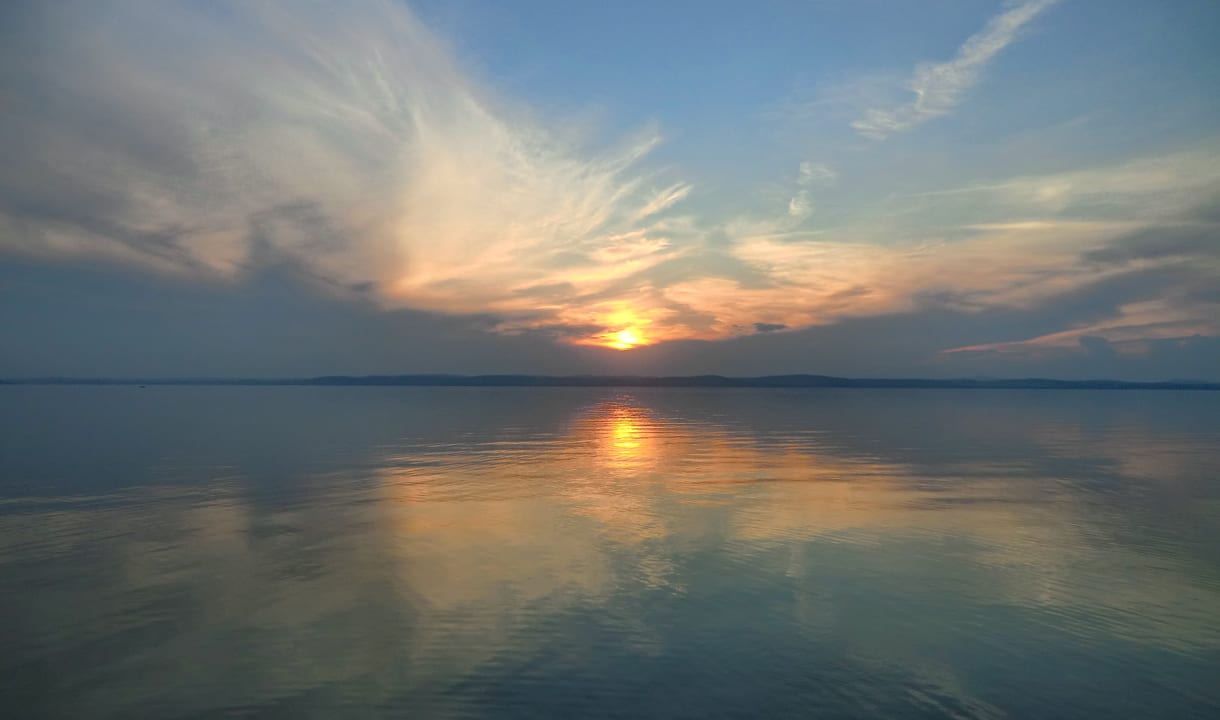 Coucher de soleil au lac Balaton